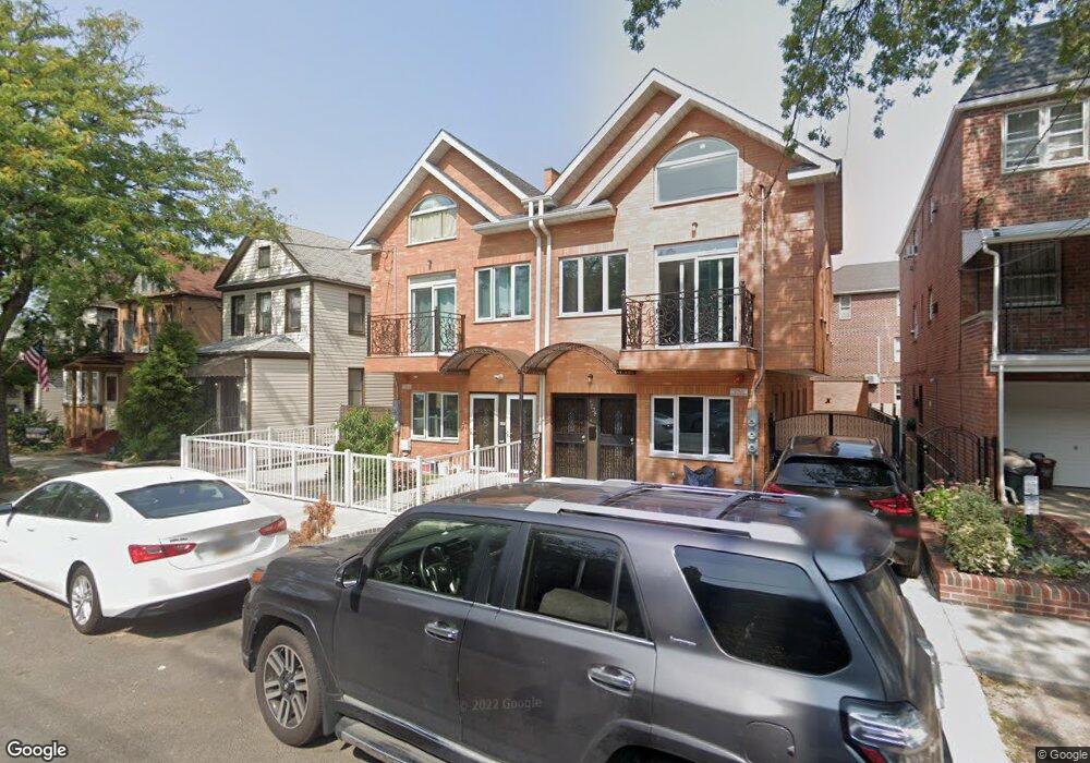 7235 Caldwell Ave, Maspeth, NY 11378 - photo 1