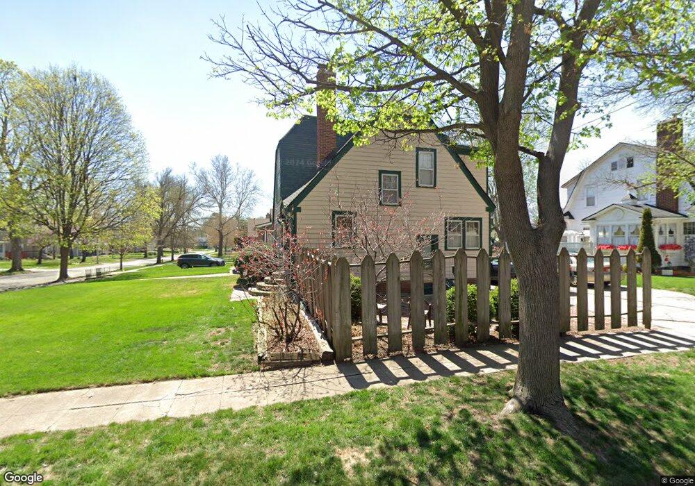 1246 44th St, Des Moines, IA 50311 - photo 1