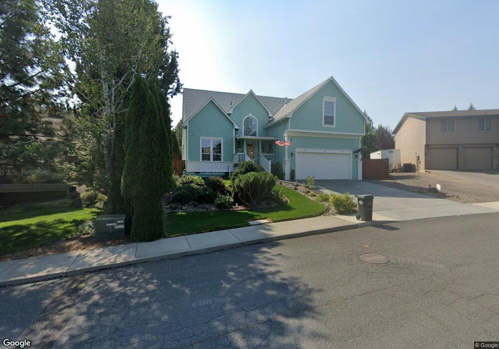 1659 NE Daphne Ct, Bend, OR 97701 - photo 1