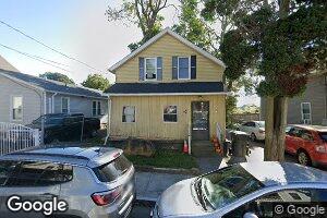 32 Belden St, New London, CT 06320