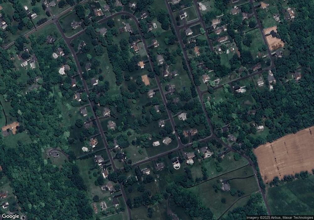 64 Squirrel Rd, Doylestown, PA 18901 - photo 1