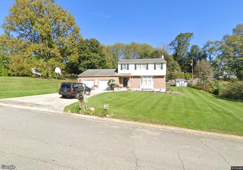 215 Broadhaven Rd, Hockessin, DE 19707 - photo 1