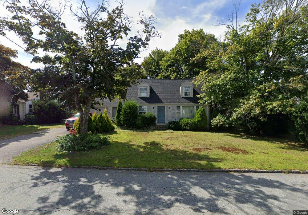 55 Cypress Dr, Cranston, RI 02920 - photo 1