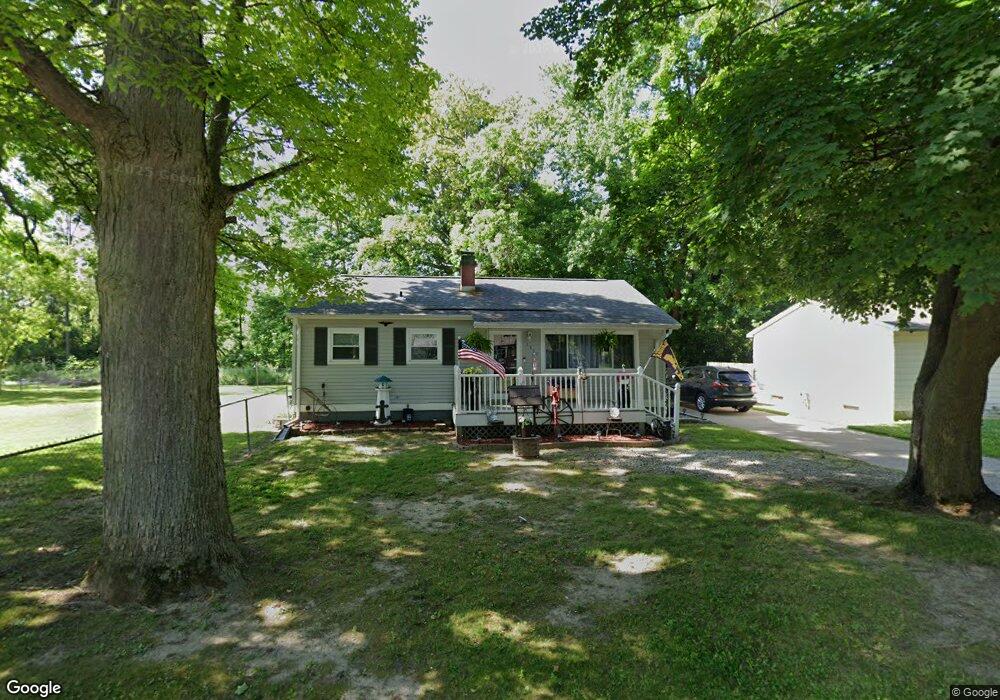 1357 W Cass Ave, Flint, MI 48505 - photo 1