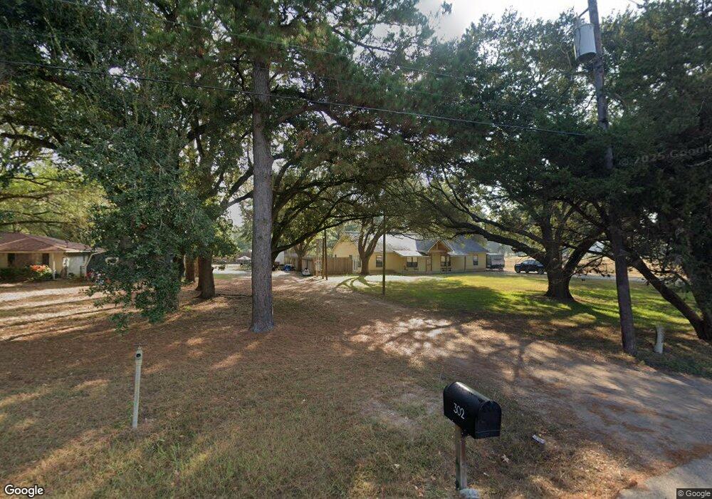 214 Walnut St, Waller, TX 77484 - photo 1