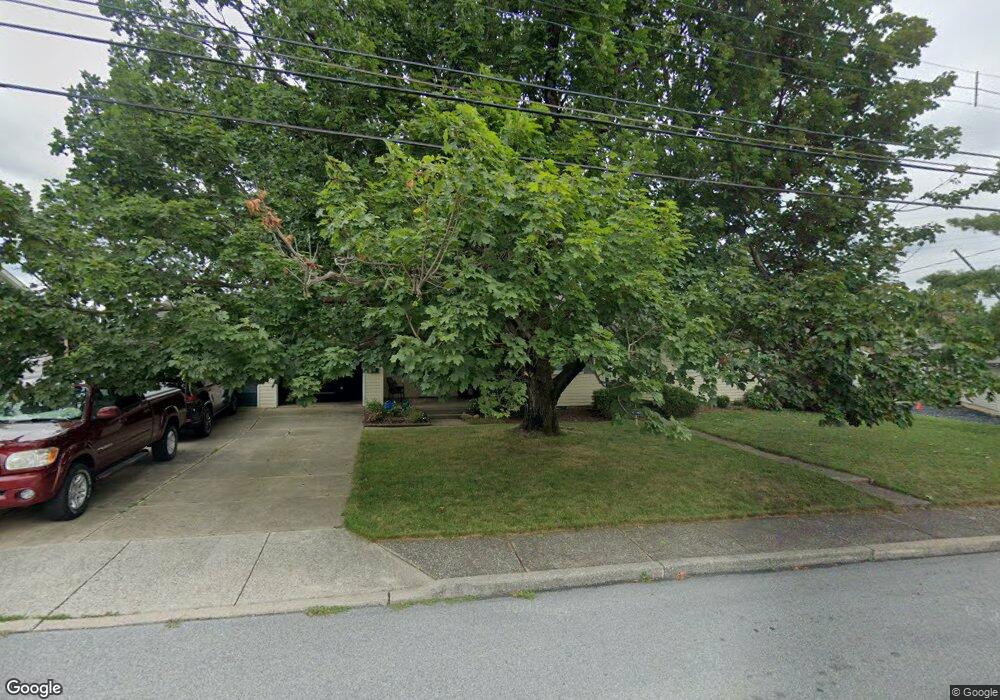 4394 Truman St, Whitehall, PA 18052 - photo 1