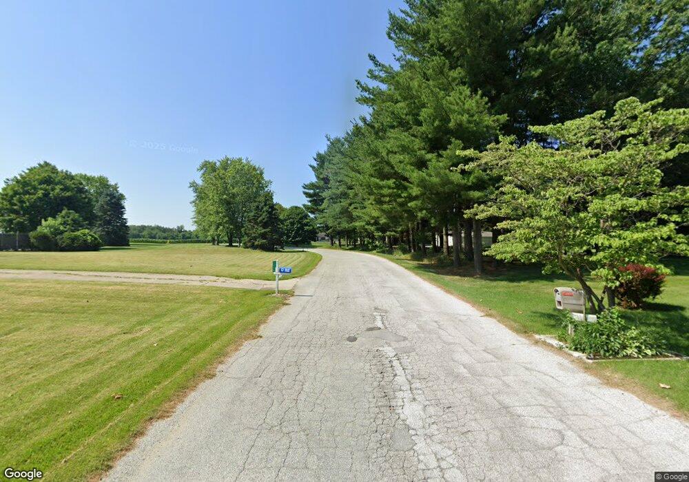 1823 N Rustic Dr, La Porte, IN 46350 - photo 1