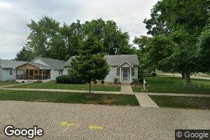 210 N East St, Moweaqua, IL 62550