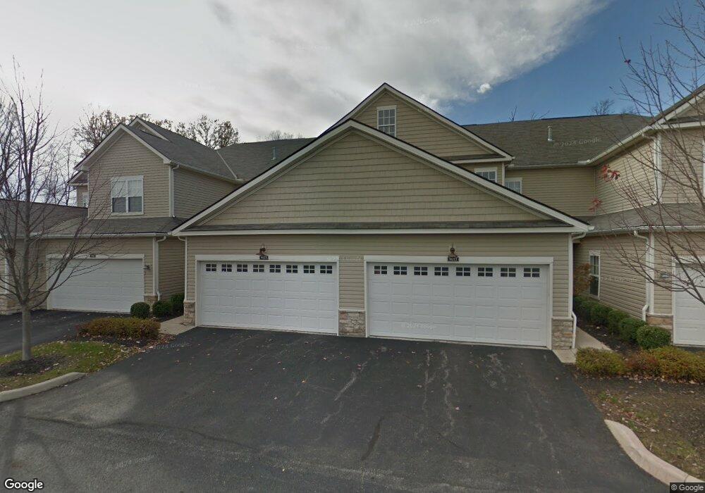 9073 Polaris Lakes Dr unit 9073, Columbus, OH 43240 - photo 1