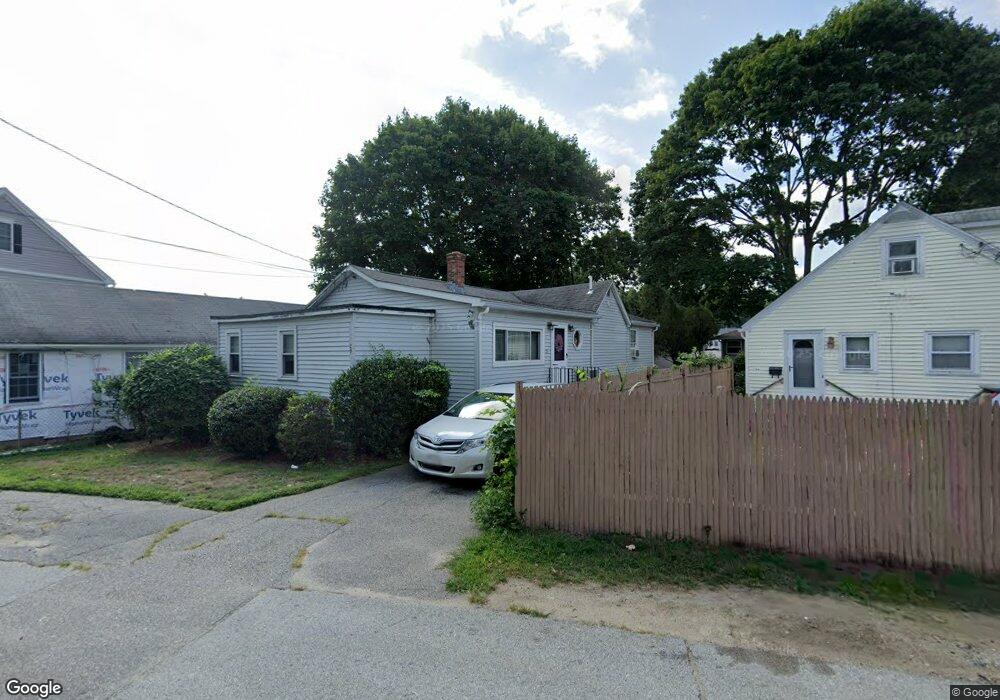 29 Hiawatha Ave, Waltham, MA 02451 - photo 1