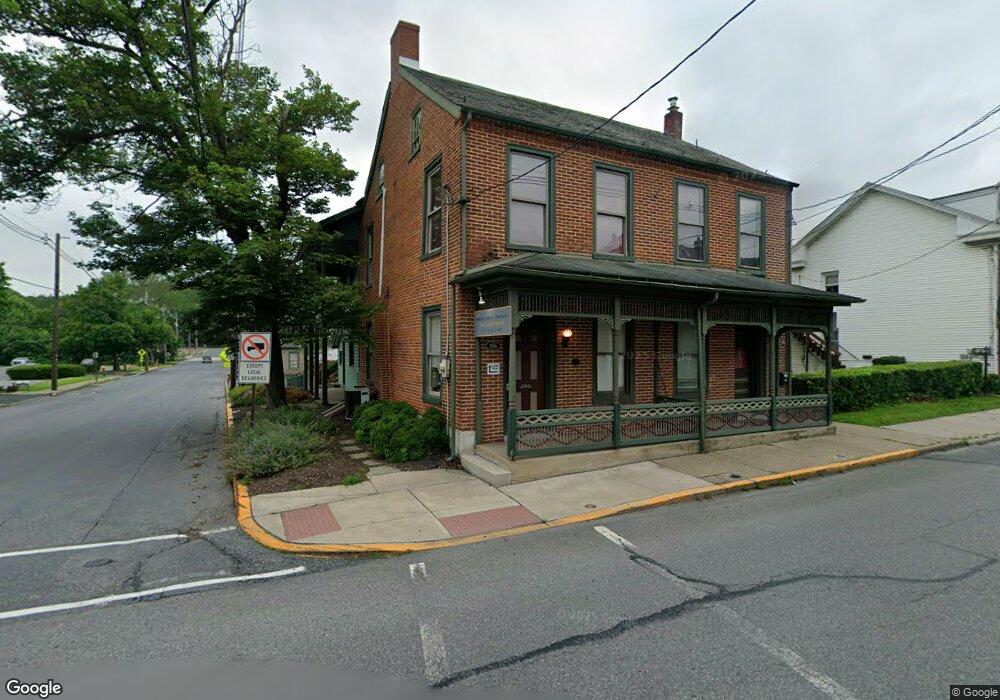 256 S Walnut St, Bath, PA 18014 - photo 1