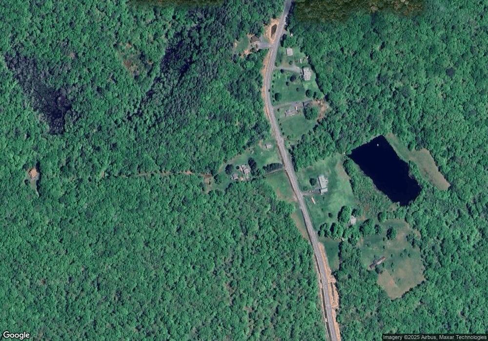 105 Hunters Home Rd, Hawley, PA 18428 - photo 1