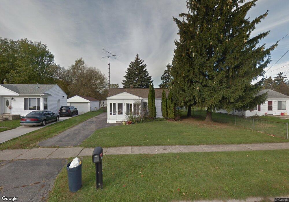 3607 Huggins Ave, Flint, MI 48506 - photo 1