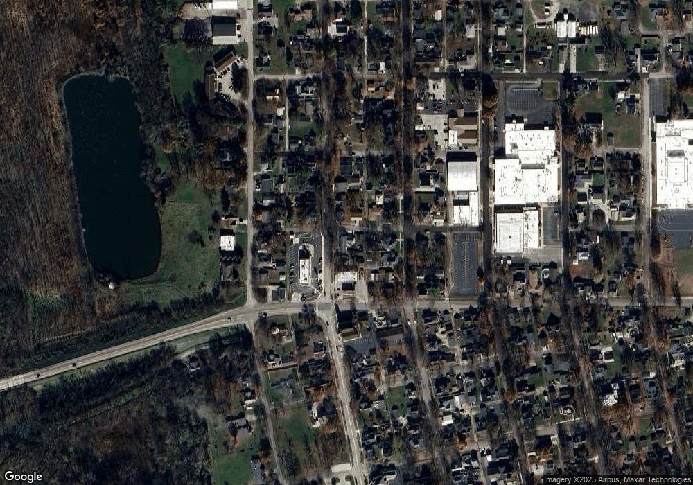 922 3rd St, Covington, IN 47932 - photo 1