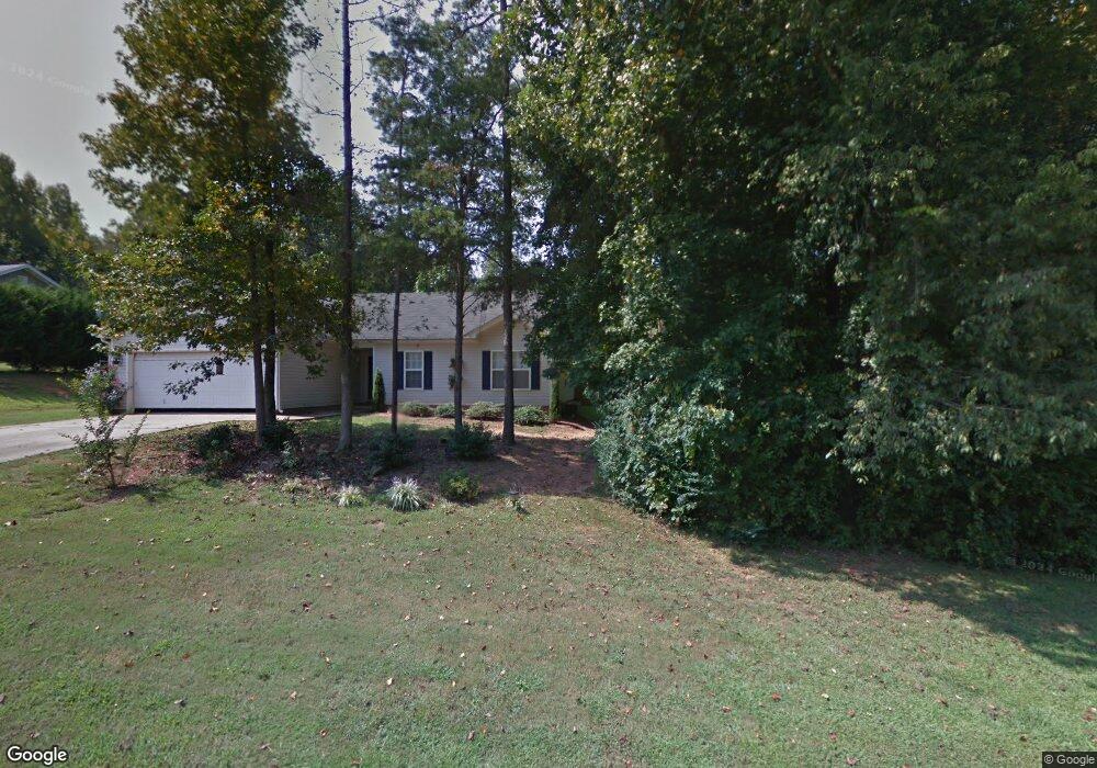 97 Glenn Fuller Cir, Commerce, GA 30529 - photo 1