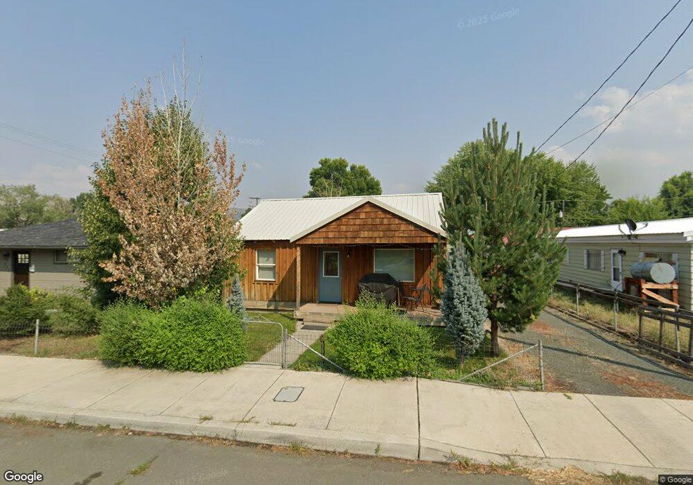 311 NW Bridge St, John Day, OR 97845 - photo 1