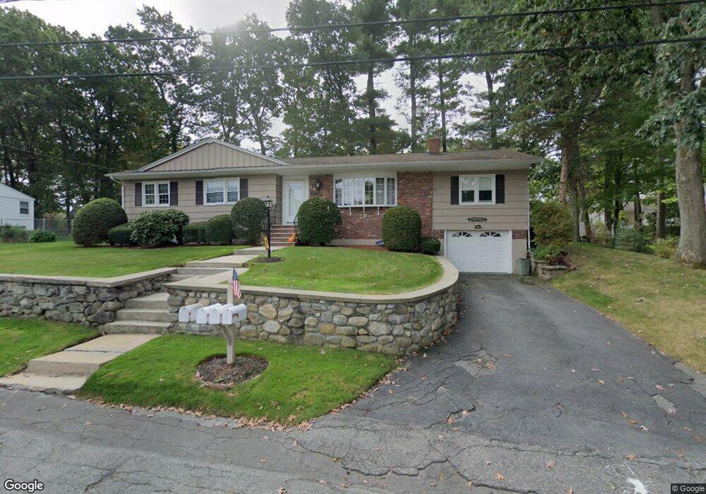 14 Oakcrest Cir, Methuen, MA 01844 - photo 1