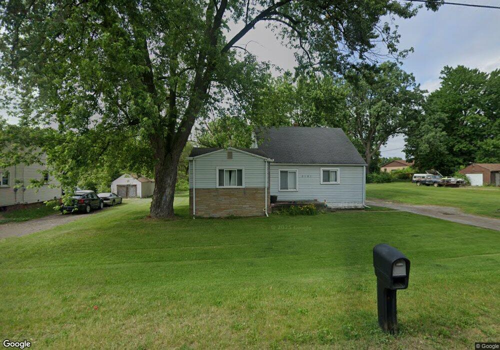 3191 Richfield Rd, Flint, MI 48506 - photo 1