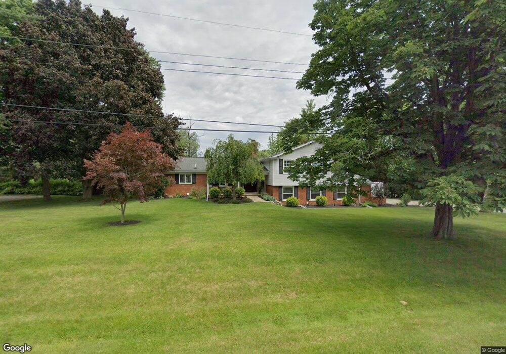 3280 Parkland Dr, West Bloomfield, MI 48322 - photo 1