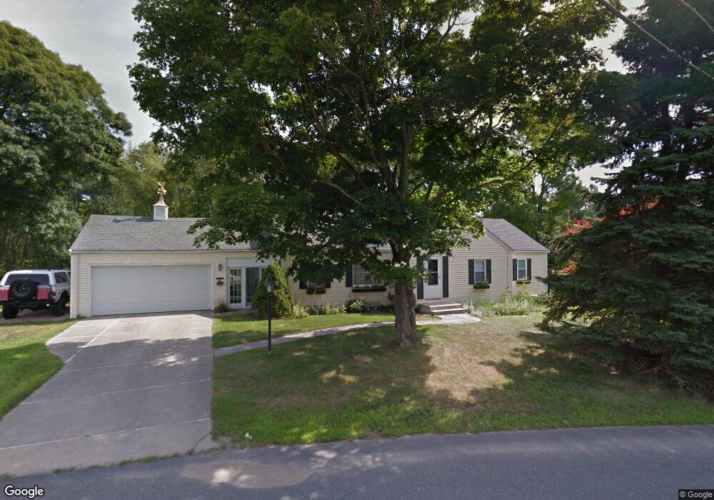 96 Gloucester Rd, Westwood, MA 02090 - photo 1