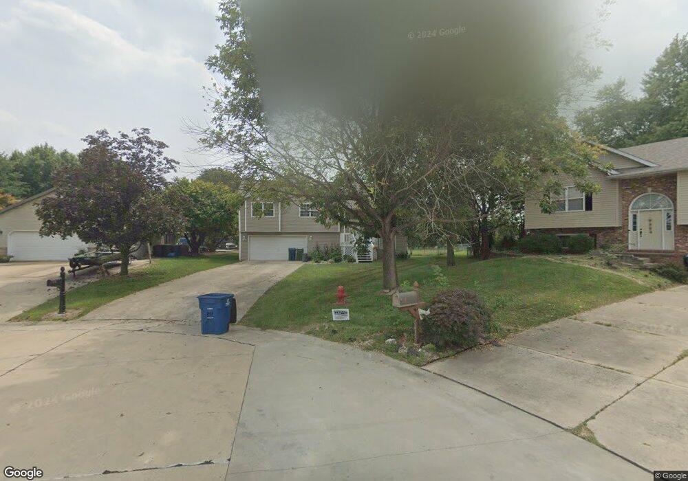 2429 Field Point Dr, Maryville, IL 62062 - photo 1