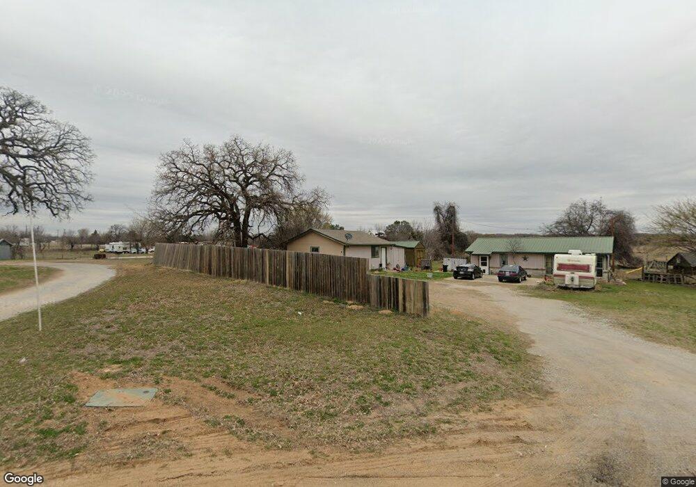 1364 Kerry Ln, Azle, TX 76020 - photo 1