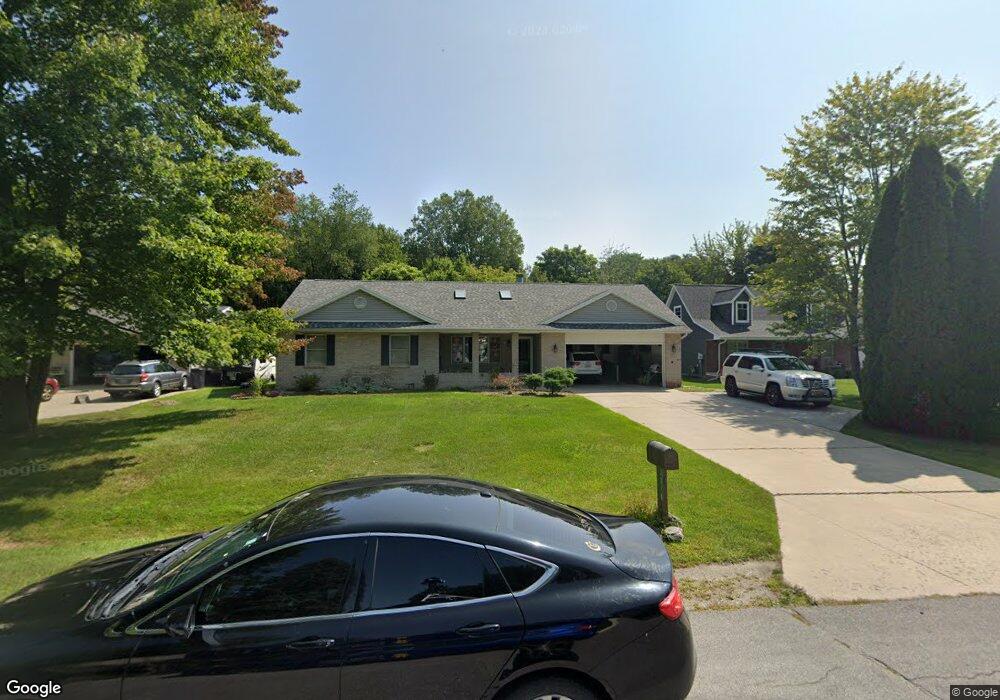 3318 Richards Dr, Port Huron, MI 48060 - photo 1