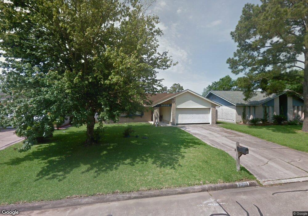 16902 Star Dale Ln, Friendswood, TX 77546 - photo 1