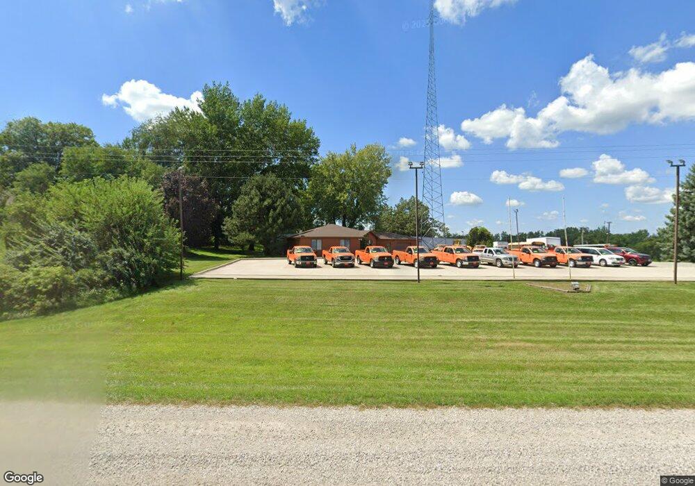 2051 S 24th Ave W, Newton, IA 50208 - photo 1