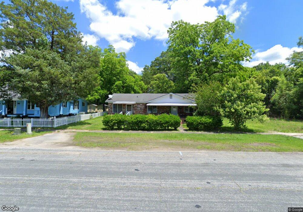 904 Campbell St, Camden, SC 29020 - photo 1