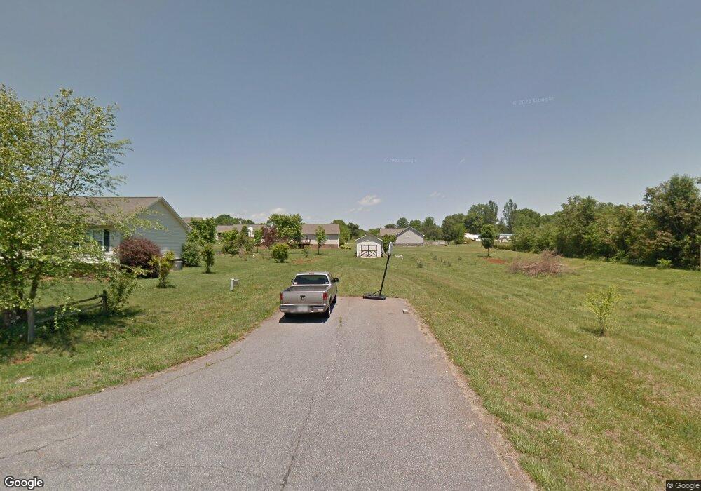 117 E Dundee Ct, Statesville, NC 28625 - photo 1