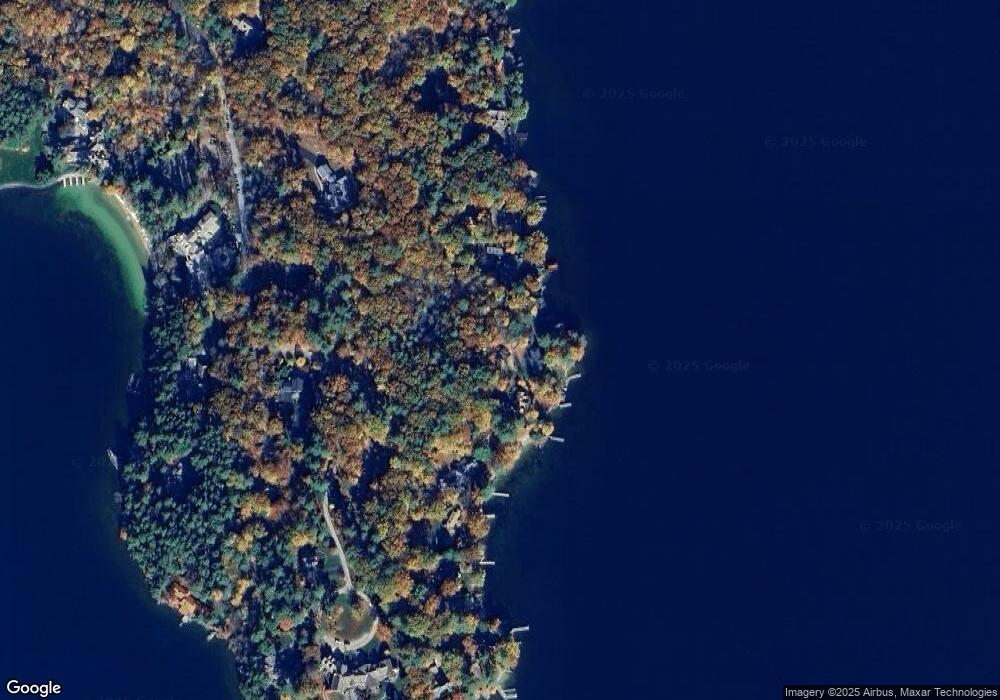 10 Jockey CV Rd, Wolfeboro, NH 03894 - photo 1