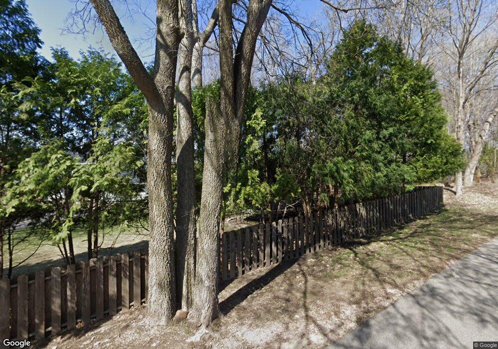 26820 Edgewood Rd, Excelsior, MN 55331 - photo 1