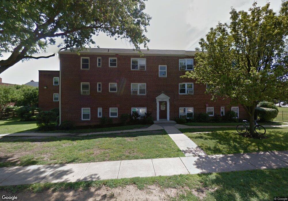 Jefferson Gardens, Alexandria, VA 22303 - photo 1