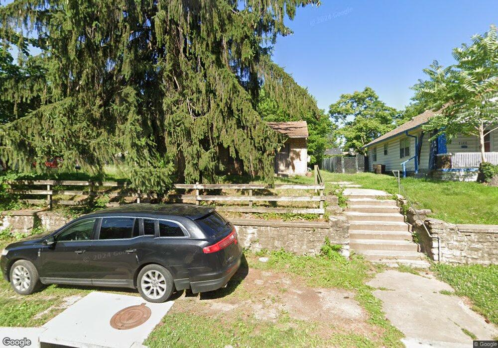 7122 Agnes Ave, Kansas City, MO 64132 - photo 1