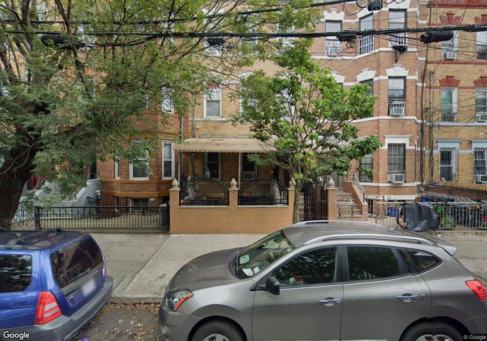 177 Chestnut St, Brooklyn, NY 11208 - photo 1