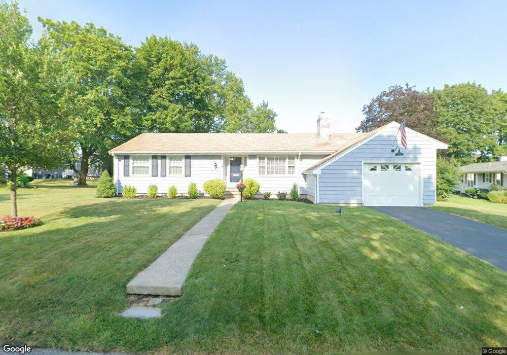 78 Trull Ln, Lowell, MA 01852 - photo 1