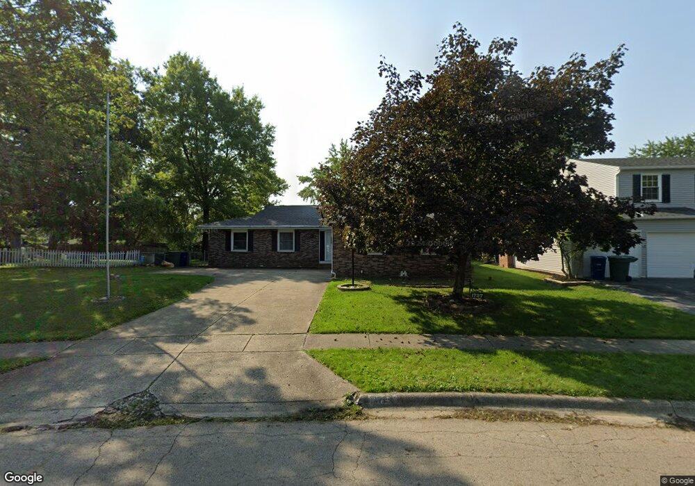 1727 Calgary Dr, Columbus, OH 43229 - photo 1