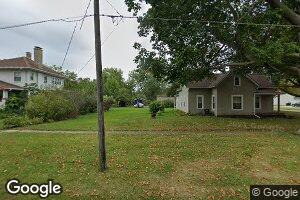 420 NE Sycamore Ave, Earlham, IA 50072