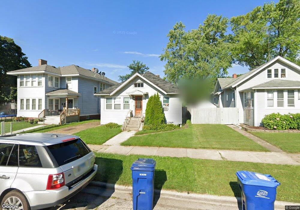 906 Hickory St, Waukegan, IL 60085 - photo 1