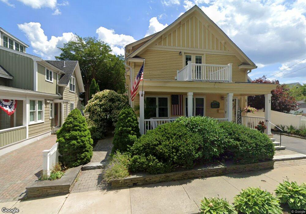 7 Sutton Ave, Salem, MA 01970 - photo 1