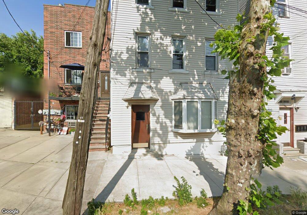 1828 Unionport Rd unit 3B, Bronx, NY 10462 - photo 1