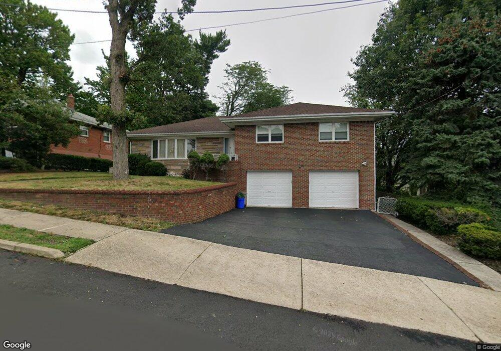 245 Warwick Ave, Fort Lee, NJ 07024 - photo 1