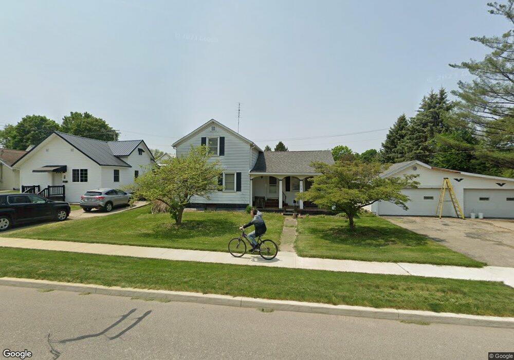 416 S Poplar St, Lagrange, IN 46761 - photo 1