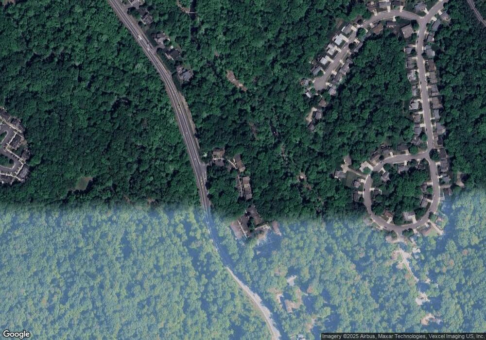 7984 Hidden Bridge Dr, Springfield, VA 22153 - photo 1