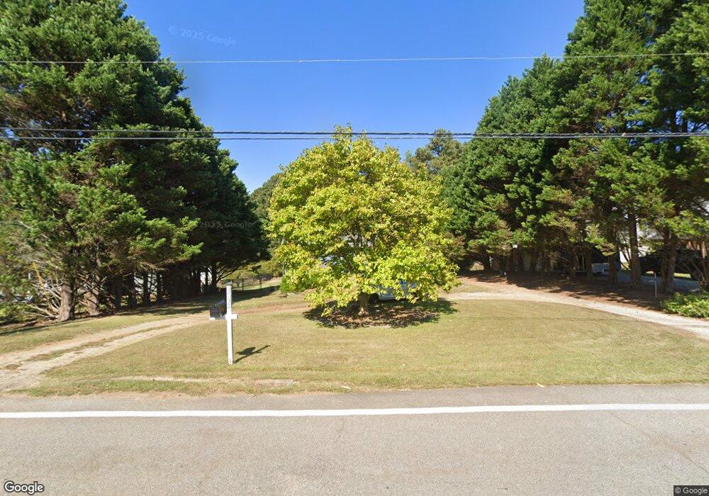 3032 Wildwood Rd, Suwanee, GA 30024 - photo 1