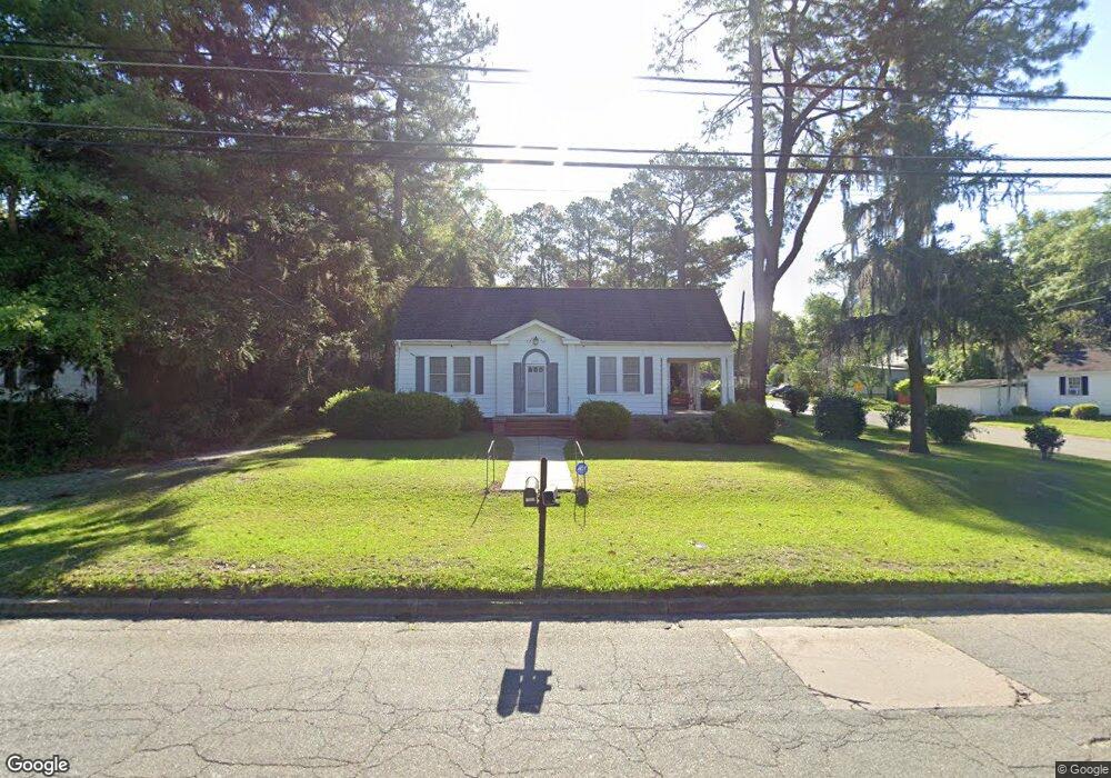 1023 2nd St SE, Moultrie, GA 31768 - photo 1