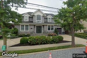 30 Mineola Ave, Point Lookout, NY 11569