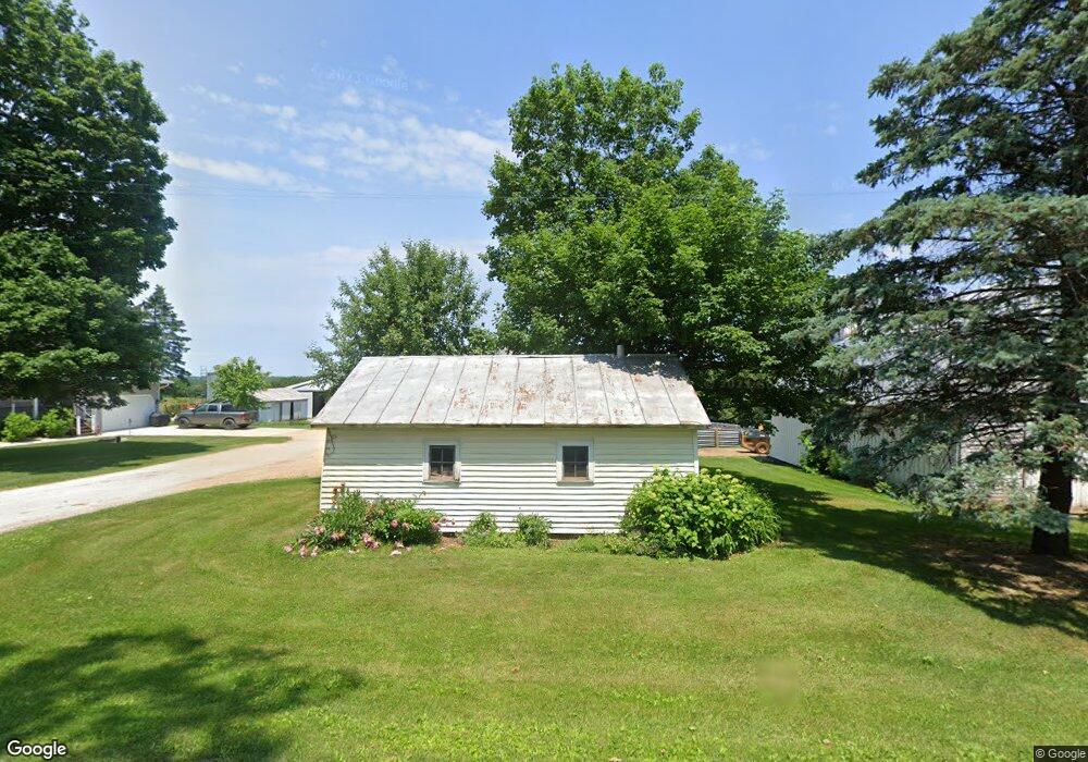 8824 W Range Rd, Lena, IL 61048 - photo 1