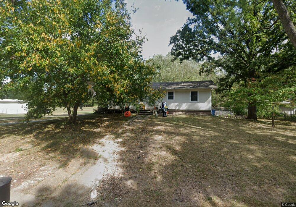 115 Willa Ln, Windsor, MO 65360 - photo 1